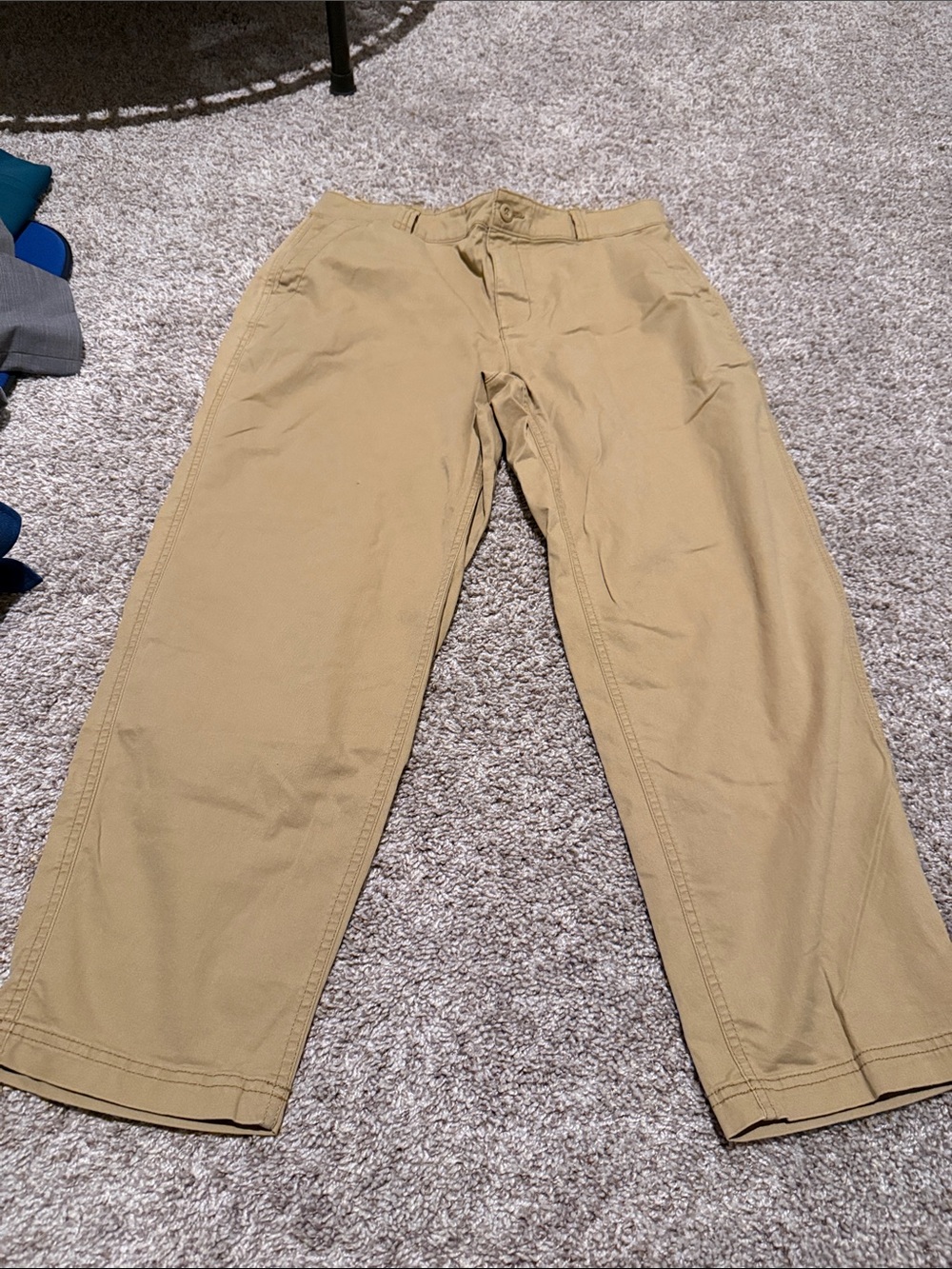 Old Navy Women's Khaki Straight-Leg Chinos